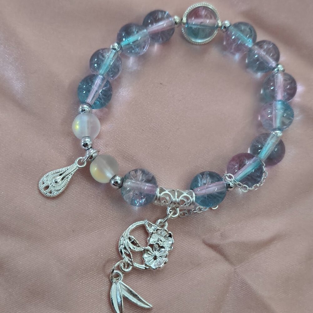 Beaded Stretch Bracelet With Dangle Flower